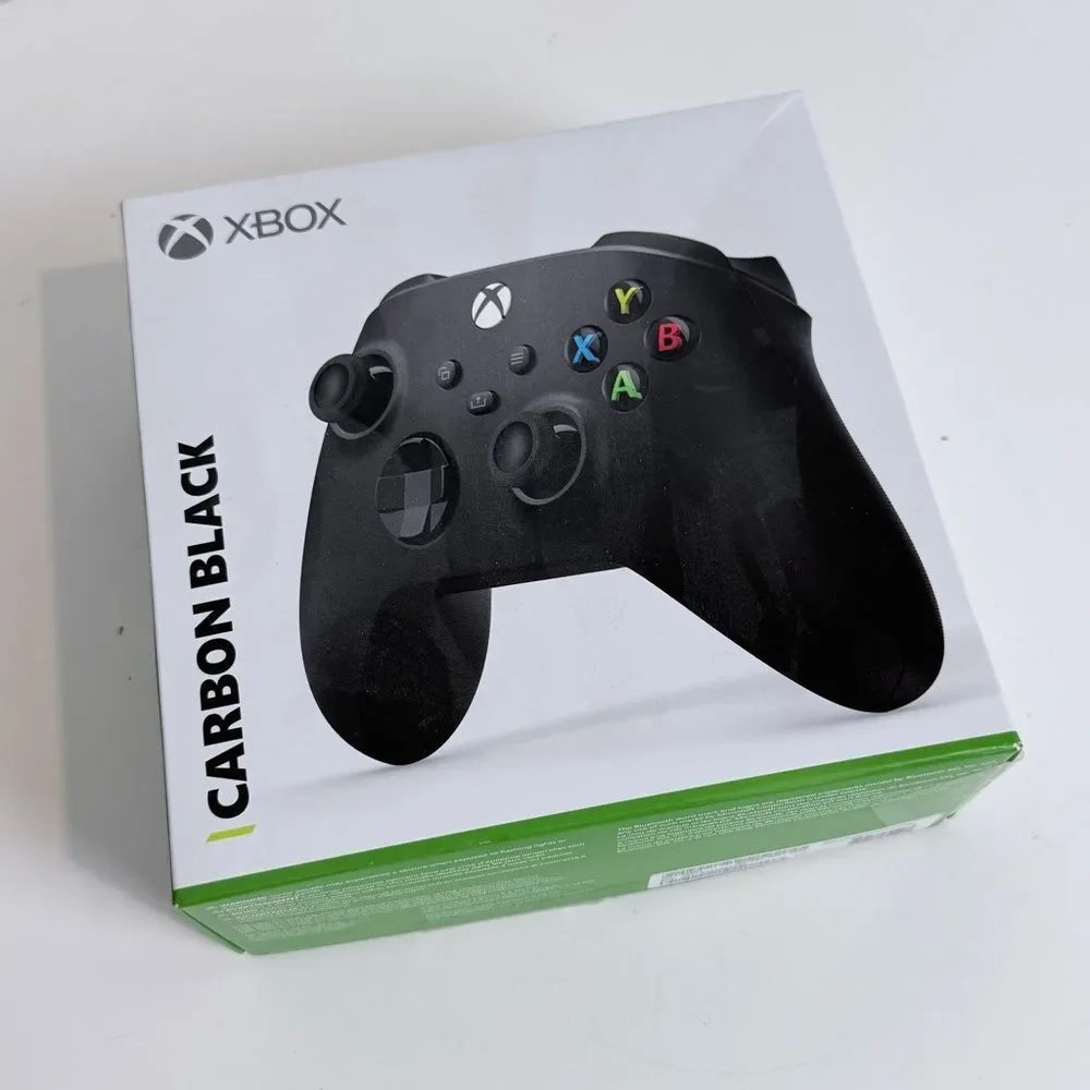 Microsoft Xbox Wireless Controller + Rechargeable Battery IOB